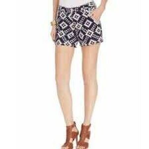 Two by Vince Camuto‎ Shorts Aztec Print Pockets Casual High Waist Size 26/2